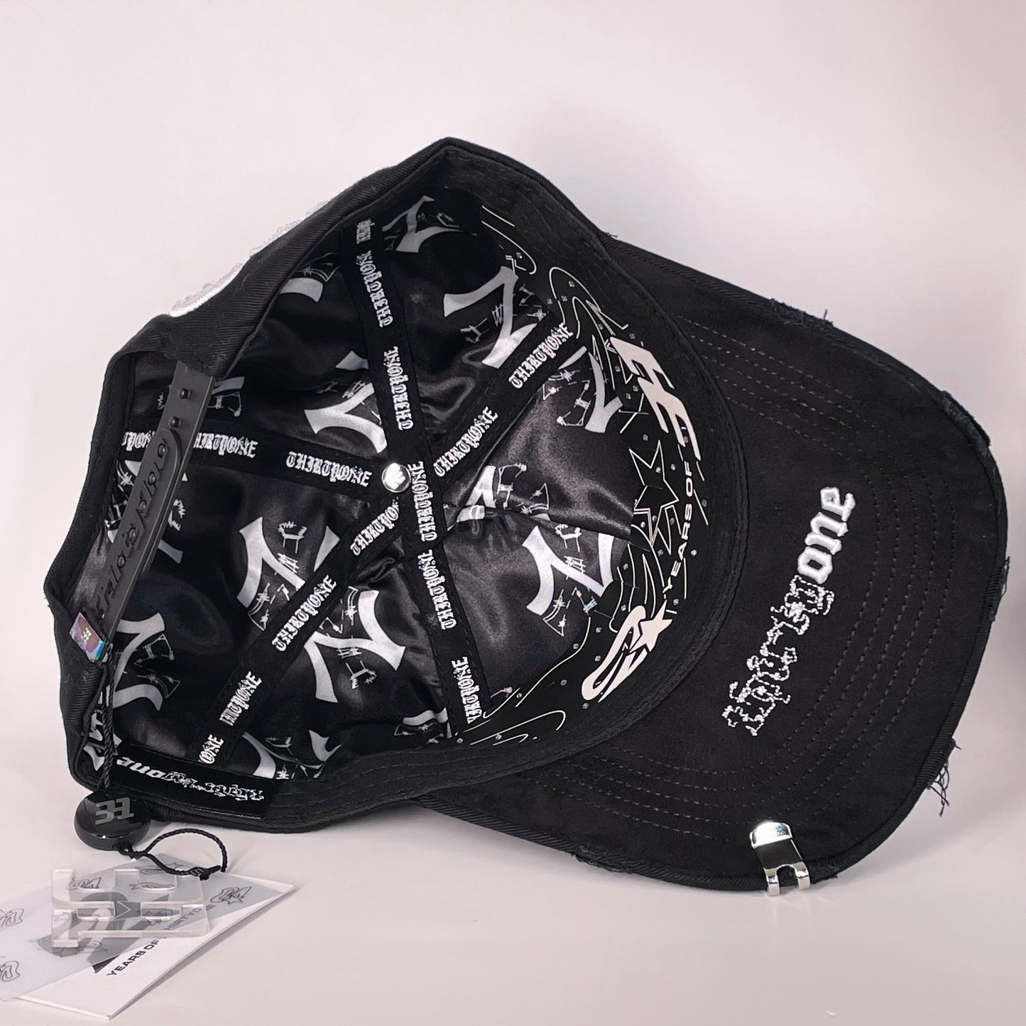 31 hats “Concrete Jungle”