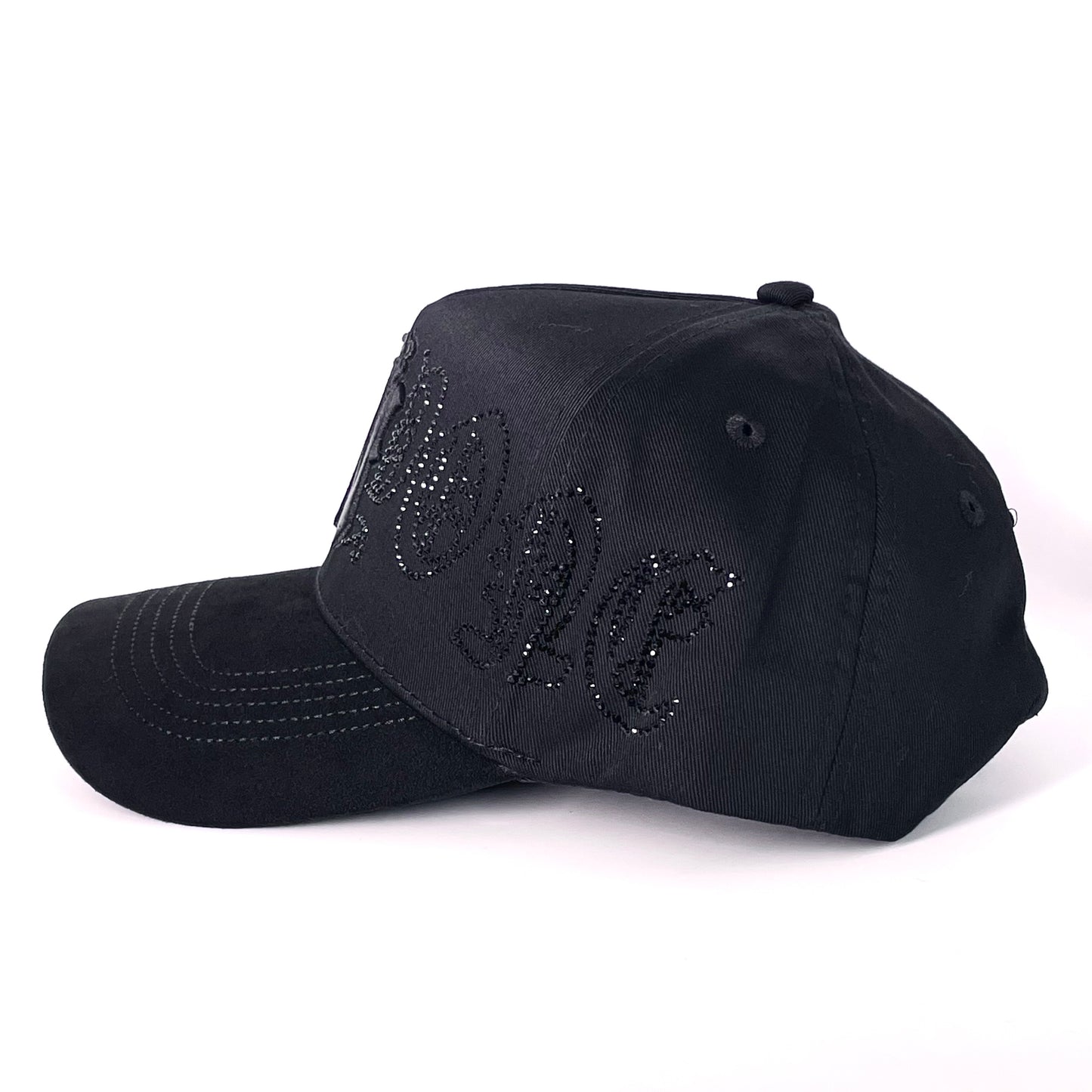 31 hats “NY Crystals Black”